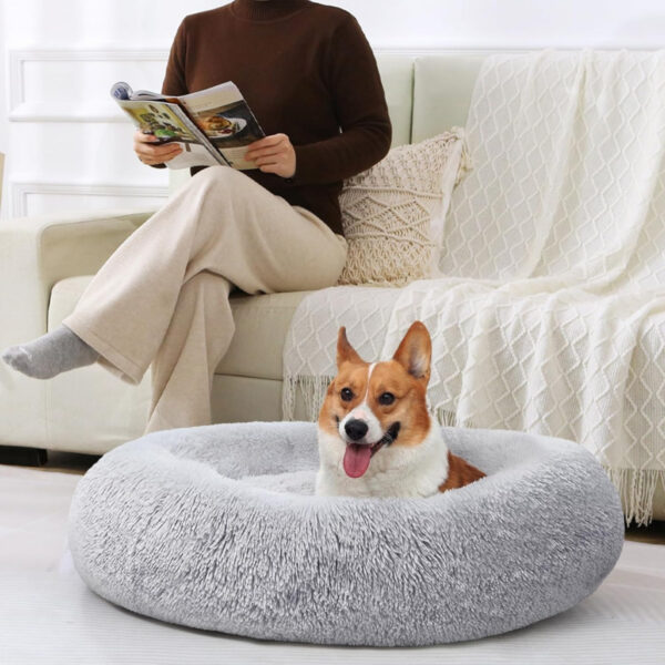 1851384e078d38b202503a358d54be6ab7043e13e7446b414c83da008bc42550.jpg Small Dog Bed, Calming Soft Anti-Anxiety Donut Cat Bed