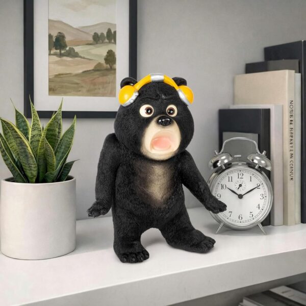 8cf2f8faffce11713b6a81fb9e203c0c81c0e816c090db346b42859795060cb6.jpg Funny Bear Resin Desk Decor for Men Women