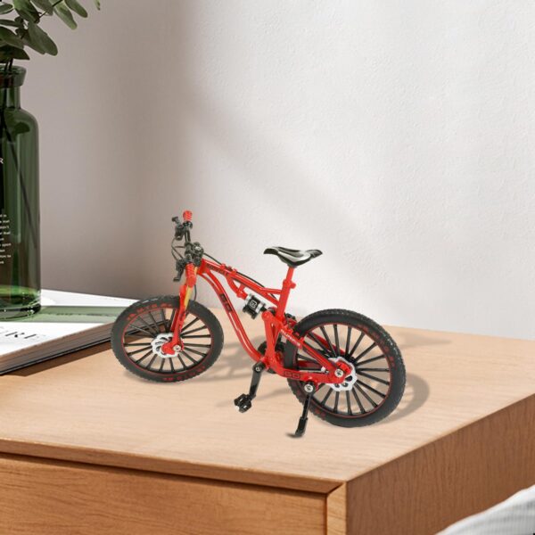 Version 1.0.0 1:8 Scale Bike Toys Motorcycle Diecast New Mini Alloy Model Bicycle for Sale